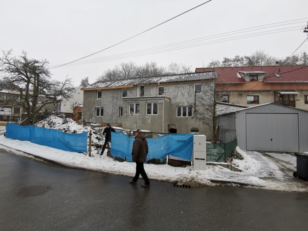 Rodinný dům Panoší Újezd – kompletní rekonstrukce - foto 37